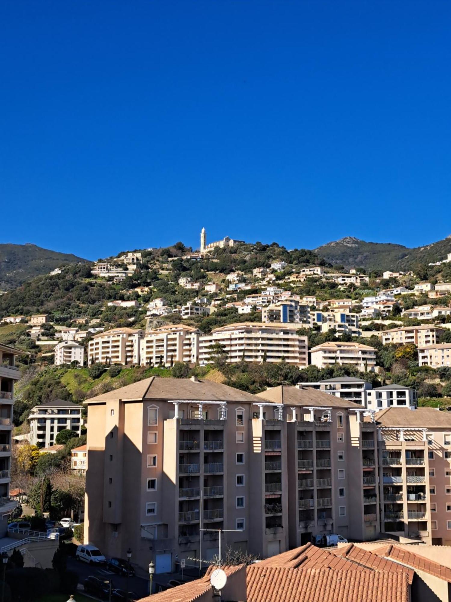 Grand T2 Proche Centre Ville, Vue Mer Et Montagne Bastia  Buitenkant foto